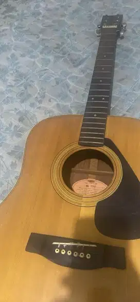 Gitar Akustik Yamaha FG-151