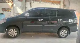 Toyota Kijang Innova 2014 Bensin