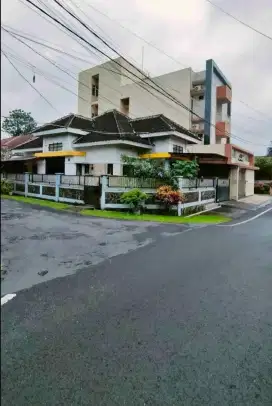 Rumah Pojok Hook Dekat Kampus Brawijaya Area Suhat Soekarno Hatta