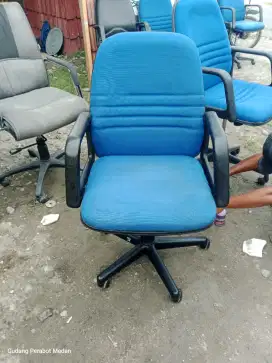 Jual Kursi Kantor Manager Roda Hidrolik Bekas