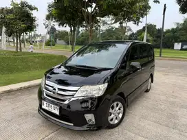 Nissan serena hws 2014 Hitam