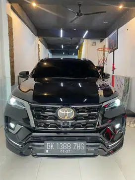 Fortuner 2.8 GR 2022 Odo rendah