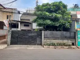 Rumah Kebagusan Pasar Minggu