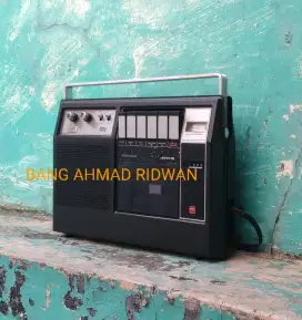tape player kaset pita antik jadul kuno tua klasik. tanpa radio