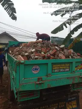 Jasa buang puing