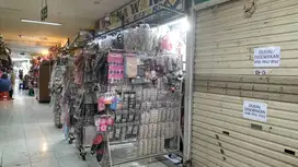 DIJUAL/DISEWAKAN STAND PUSAT GROSIR SURABAYA-PGS LT 1  Blok D8 No.9