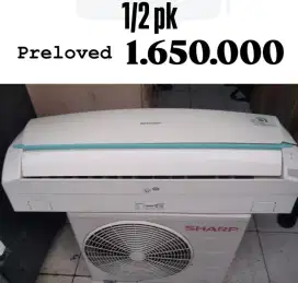 AC Sharp 1/2 PK belum perna service jarang di pakai
