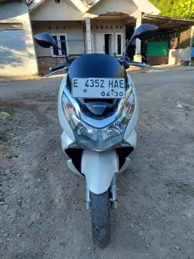 Pcx CBU 150cc Antik MULUS simpanan KM 16.rb perak