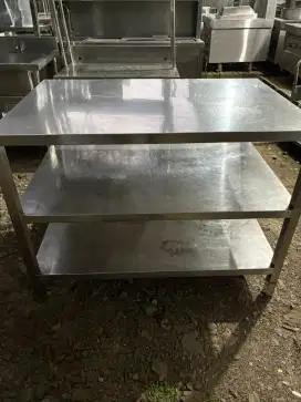 Meja Stainless 3 Susun – Ukuran 120x80x90 cm