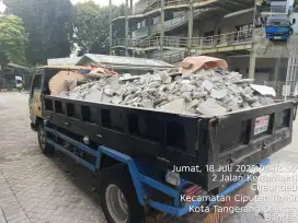 Buang puing dan buang sampah