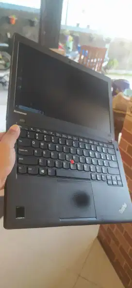 Thinkpad x240 core i5