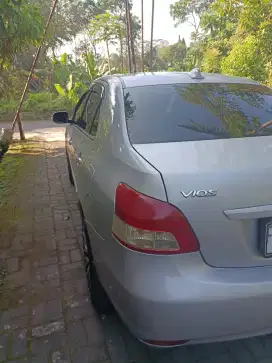 Di jual mobil Vios asli bukan Vios limo atau ex taxi MT 2008 ,