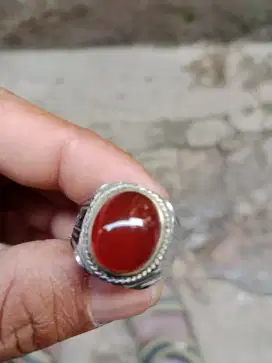 Batu akik madu merah