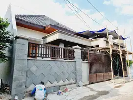 Rumah Mewah Finishing Luas Solo