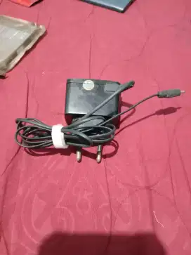 Charger Nokia jadul