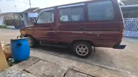 Di jual kijang super