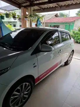 Toyota yaris g 2017