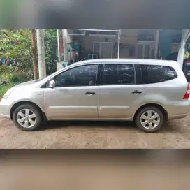 Nissan Livina 2009 Bensin