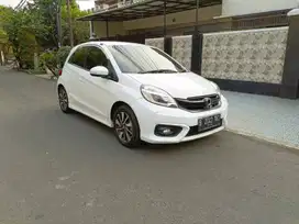 TDP 3 JUTA. HONDA BRIO RS AT 2016