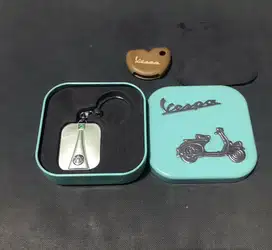 keychain gantungan kunci vespa original