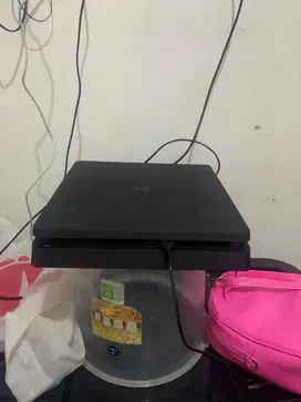Ps 4 slim ori 1tb