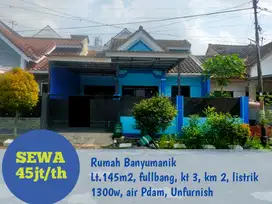 Disewakan Rumah cocok buat kantor di Banyumanik