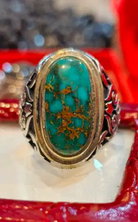 Pirus persia lawas