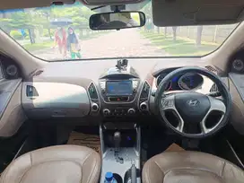 Hyundai Tuscon 2012 Bensin