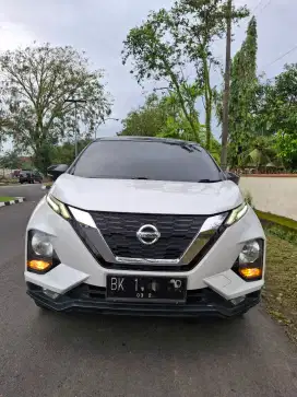 Nissan Livina VL tipe tertinggi 2020