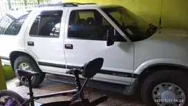 Opel Blazer 1996 Bensin