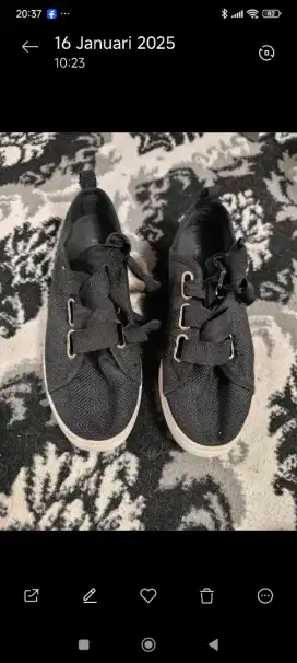 sepatu sekolah ruby