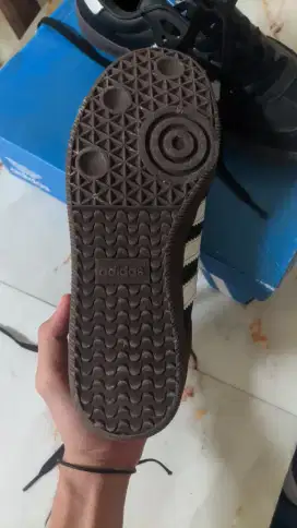 SEPATU ADIDAS ORI