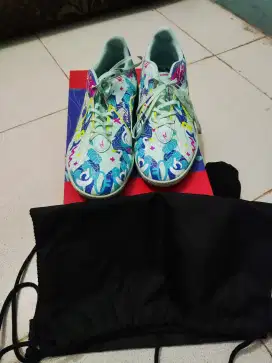 Dijual sepatu futsal specs illuzion edisi sunny