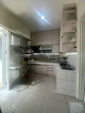 Dijual Rumah cantik dan luas siap huni cluster amanda summarecon bdg