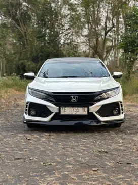 CIVIC TURBO E HATCHBACK 2017 MATIC TOP KONDISI