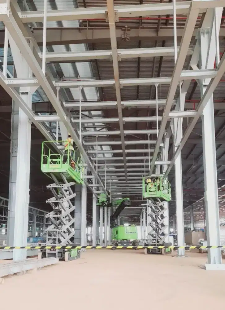 Jasa sewa scissor lift tandes surabaya