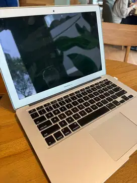 Macbook Air 2017 Ram 8GB / 256GB Termurah