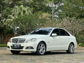 Mercedes-Benz C200 2011 Bensin