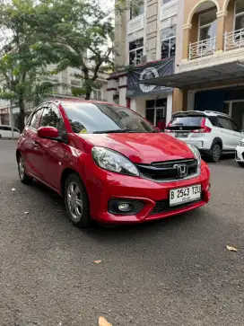 Brio E M/T simpenan