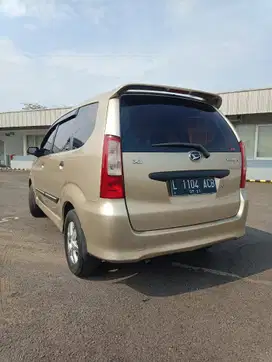 Daihatsu Xenia 2004 Bensin
