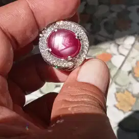 Ruby pigeon blood 9,5crt
