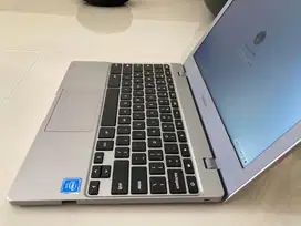 Laptop Samsung Chromebook 4 Nego