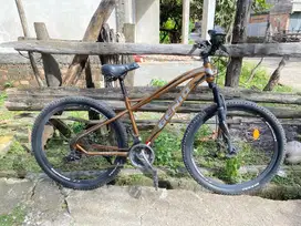 sepeda genio 27.5