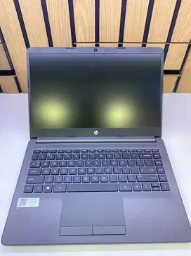 Hp 245 G10 amd ryzen 5-7520 8gb