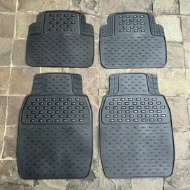 karpet mobil premium universal / karpet innova terios avanza hrv wrv