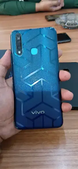 Vivo Z1 Pro 6/128 Nominus