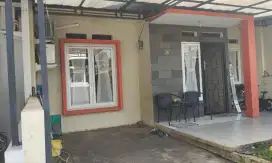 Rumah Over Credit Perumahan Villa Fontana