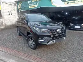 TOYOTA FORTUNER 2.4 G METIK 2021 \\ PMK 2022