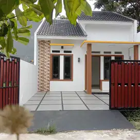 DIJUAL RUMAH MURAH MINIMALIST MODERN SIAP HUNI DI SENOPATI ESTATE