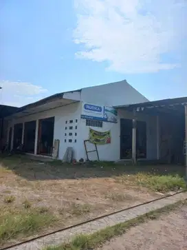 Di sewakan Ex Toko Bangunan luas di  kaliabang Tengah, Bekasi utara